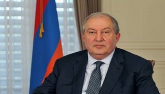 Ermənistan prezidenti Azərbaycandakı "bir milyon erməni"dən danışdı
