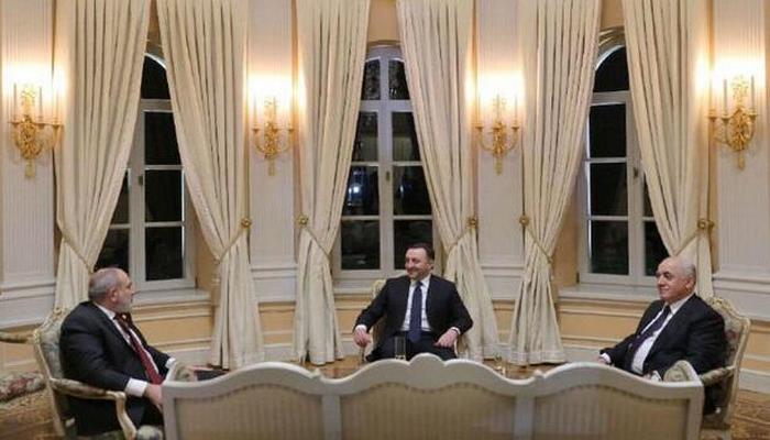 Əsədovla Paşinyan görüşdü