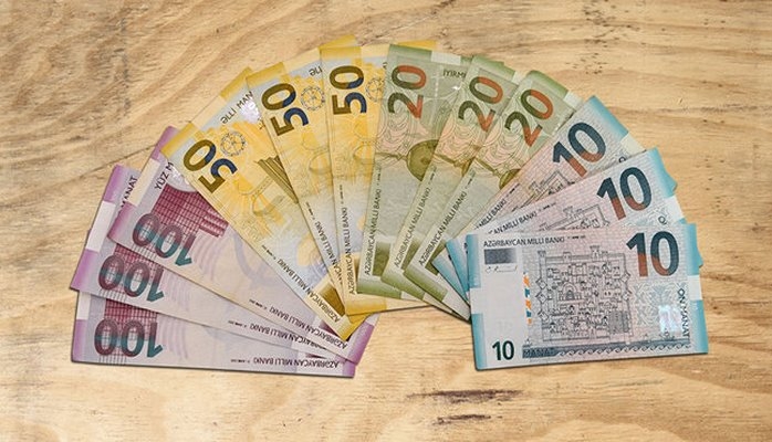 Ən çox maaş hansı sektordadır