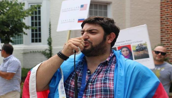 ABŞ-da yaşayan azərbaycanlı blogger