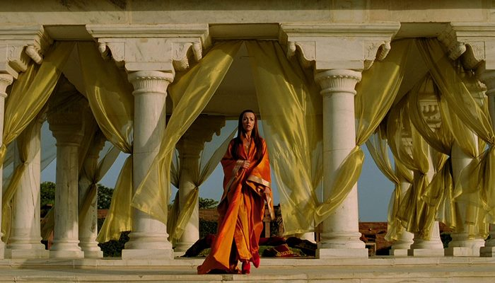 Bu KARANLIK Günlerde HEMEN İzlemeniz Gereken 6 KAFA DAĞITMALIK Film