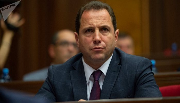 Ermənistan 4 ölkədən müasir silahlar alacaq