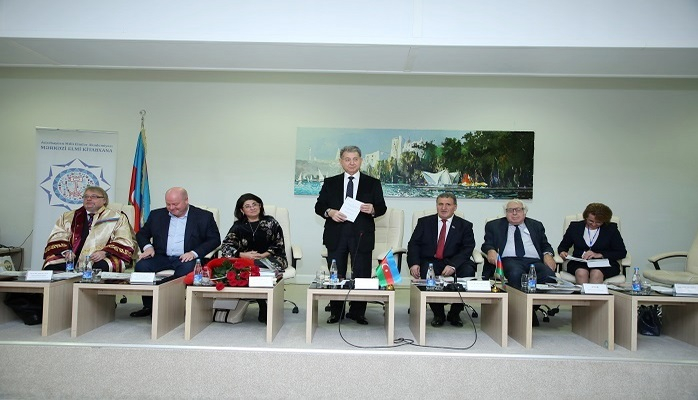 Ədəbiyyat İnstitutunun 85 illik yubileyi qeyd olunub