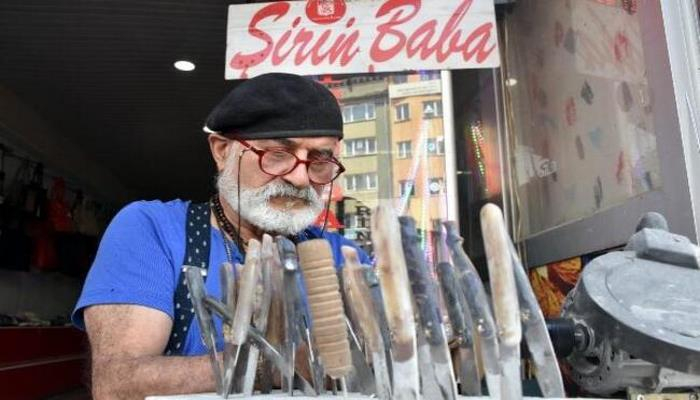 Sivas'ın 'Şirin Babası', 24 yıldır bıçak üretiyor