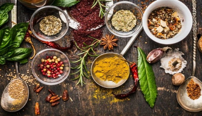 Ədviyyatlar və onların faydalı xüsusiyyətləri