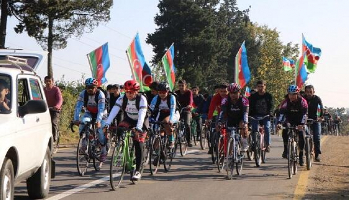 Hirkanda ilk veloyürüş keçirildi