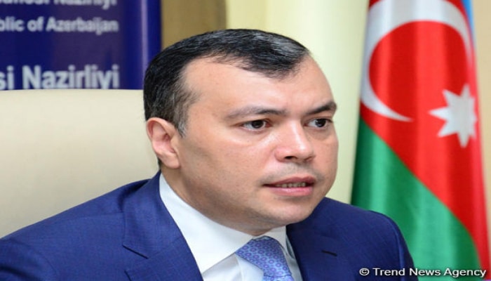 Сахиль Бабаев: В Азербайджане в период карантина банкоматы не будут взимать комиссию с соцвыплат