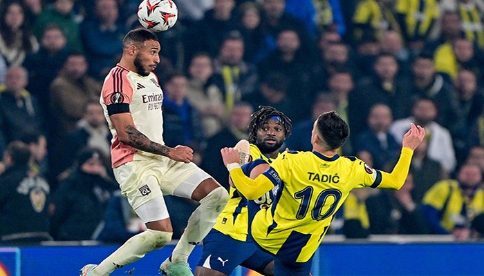 “Fənərbaxça”dan heç-heçə, “Mançester Yunayted”dən qələbə