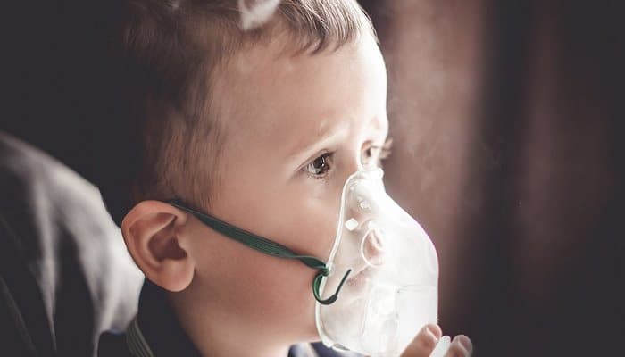 Uşaqlarında astma xəstəliyi olan valideynlərin koronavirusdan narahatlığına ehtiyac varmı?