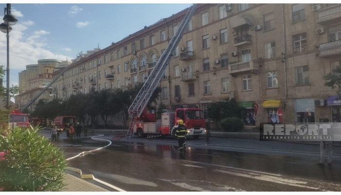 FHN: "Bakıda yaşayış binasında 840 kvadrat metr sahə yanıb, səbəbi araşdırılır"