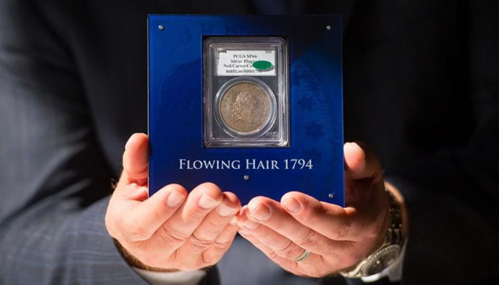 Самую дорогую монету в мире продадут на аукционе