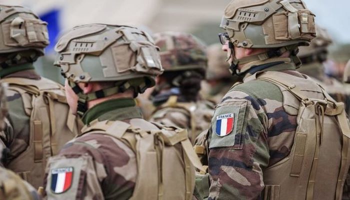 Fransa parlamentinin sədri Ukraynaya qoşun göndərilməsini istisna etmir