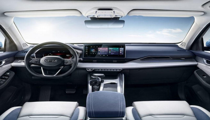 Geely Preface modelinin interyerini nümayiş etdirib