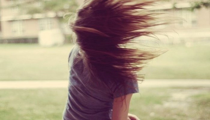 Güclü külək Biləsuvar və Cəlilabadı işıqsız qoydu