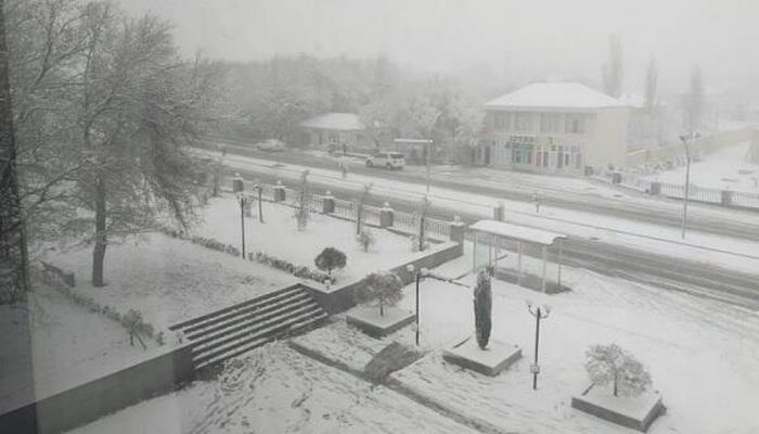 Güclü külək əsəcək, qar yağacaq - Xəbardarlıq