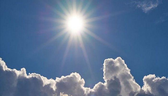 Güneşin hem sıcağı hem de ışınları rahatsızlığa yol açabiliyor