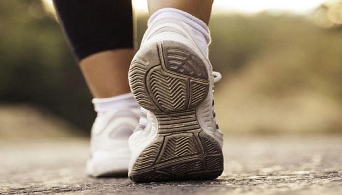 Həftədə 15 min addım atmaq ömrü 3 il uzadır