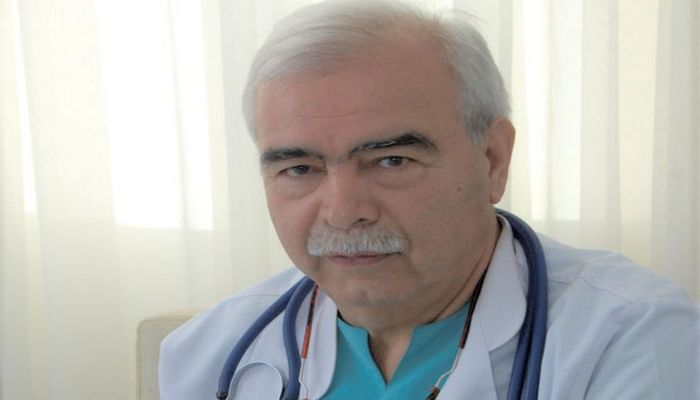 Həkim Ədalət Abdullayev: “Koronavirusdan ölən həkimlərə şəhid statusu verilməlidir”