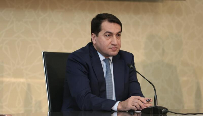 Hikmət Hacıyev: “Xankəndinin bombalanması ilə bağlı iddialar yalandır və böhtandır"