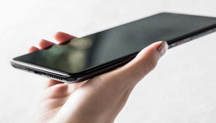 “Huawei” smartfon üçün lazer enerjidoldurma qurğusu hazırlayır