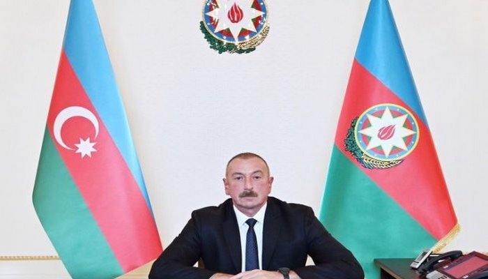 İlham Əliyev Azərbaycan, Rusiya və Ermənistan rəhbərlərinin iştirakı ilə imzalanmış sənədin mətnini açıqlayıb TAM MƏTN