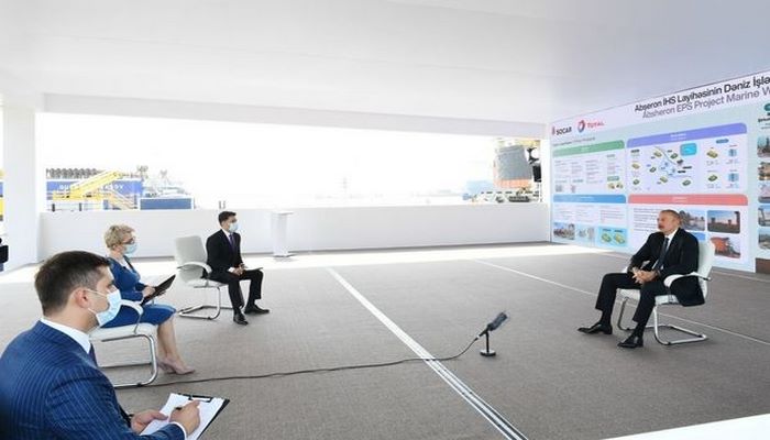 İlham Əliyev: “İki ildən sonra Heydər Əliyev neftayırma zavodunda rekonstruksiya başa çatacaq”