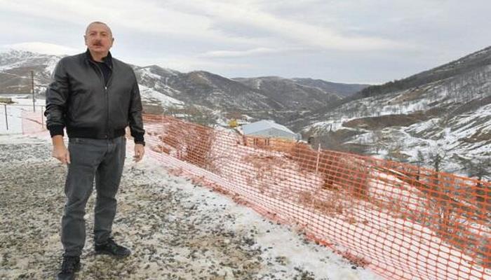 İlham Əliyev Xankəndiyə getdi