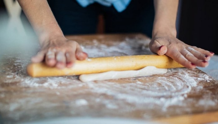 İnce hamur nasıl açılır? Börek ve tatlı hamuru açmanın püf noktaları!