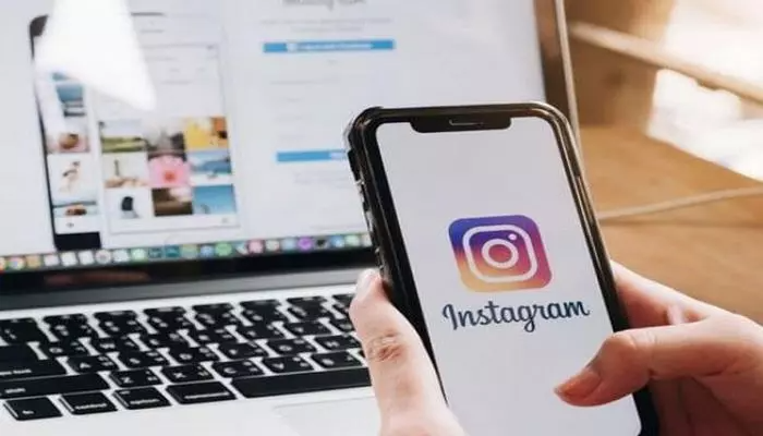 Instagram Qrup çatları üçün "hekayələri" test edir! - YENİLİK