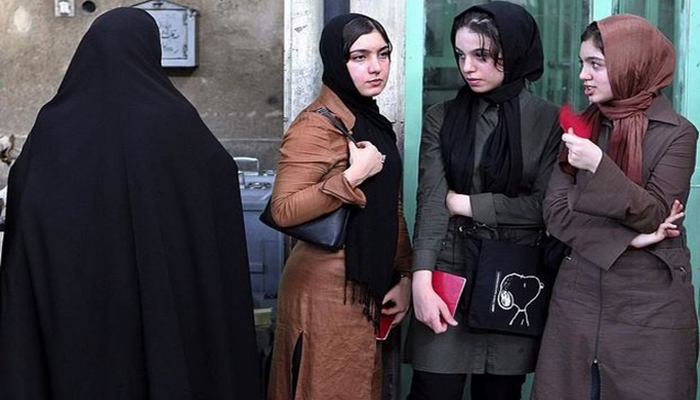 İranda bu qaydaya əməl etməyənlər təhsil ala bilməyəcək