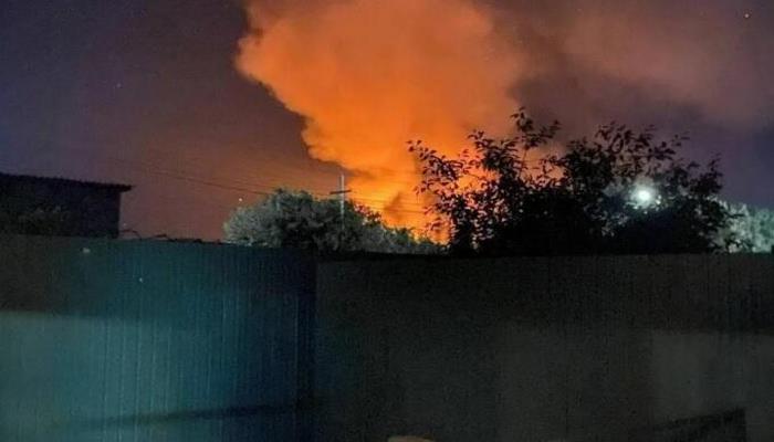 İsrail Xan Yunisdə HƏMAS-ın silah anbarını məhv etdi