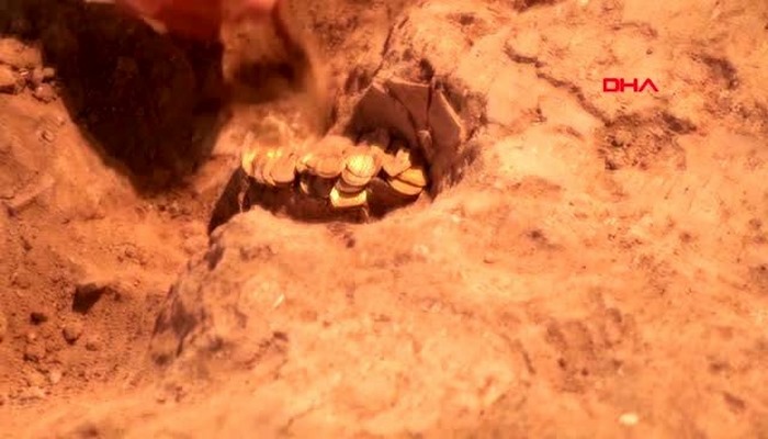 İsraildə min illik tarixə malik qızıl xəzinəsi tapıldı