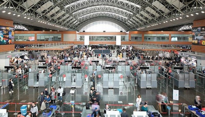 İstanbul Sabiha Gökçen Havalimanı temmuzda itibariyle yolcu sayılarında ciddi artış gözlemdi