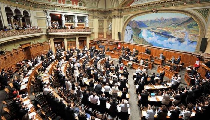 İsveçrə Parlamenti Ukraynaya vəsaitin ayrılmasına qarşı çıxdı