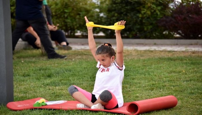 Kadınlardan akşam sporuna yoğun ilgi