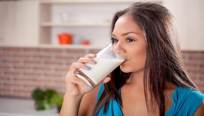 Как на самом деле молоко влияет на состояние кожи?