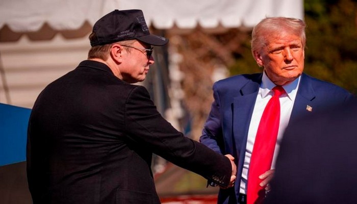 KİV: Tramp Maskın üzrxahlığından əvvəl onunla telefonla danışıb