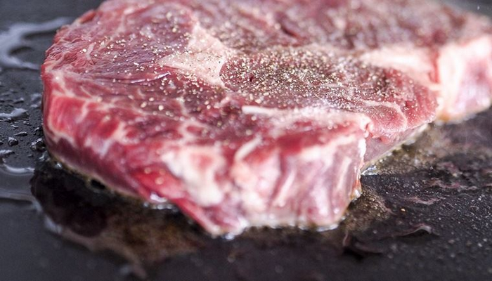 Kızarmış kırmızı et kalp hastalığı tehlikesini artırıyor