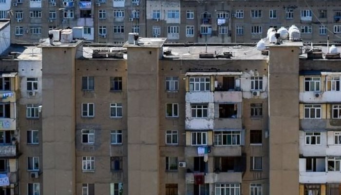 Köhnə binalardakı mənzillərə tələbat niyə AZALIB? – Ekspertdən AÇIQLAMA