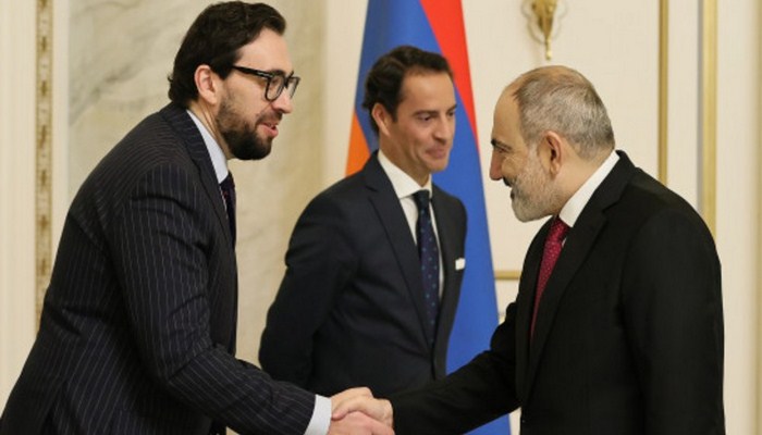 Kolomina və Paşinyan Bakı ilə İrəvan arasında münasibətlərin normallaşdırılmasını müzakirə ediblər