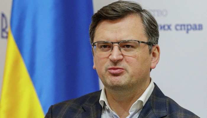 Kuleba: Ukrayna vaxtında döyüş sursatı alsaydı, Avdeyevkanı itirməzdi