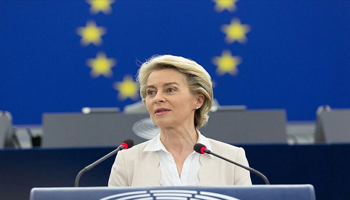 Leyen Avropa Komissiyasının rəhbəri olaraq qalmaq istəyir