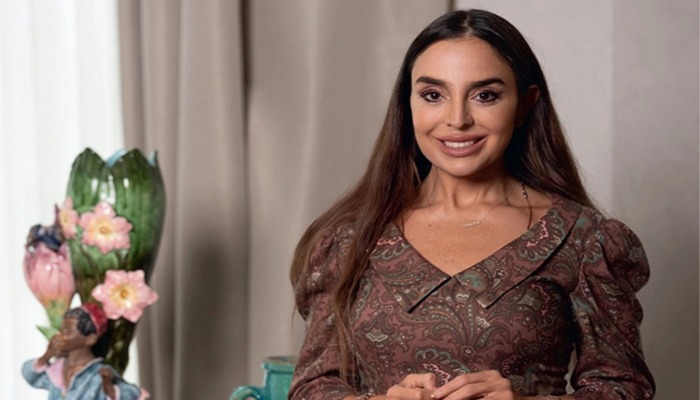 Leyla Əliyeva Nüsrət Kəsəmənlinin şeirini səsləndirdi