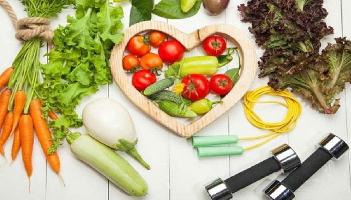 Медики рассказали, какая еда поможет избежать проблем с сердцем