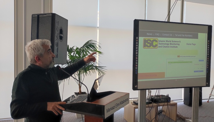 MEK əməkdaşlarına elmmetrik fəaliyyət istiqamətində təlim keçirilib