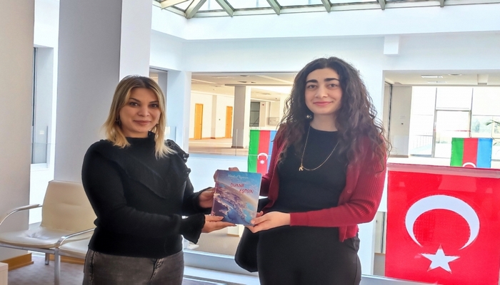 MEK-in gənc oxucularına kitablar təqdim edilib