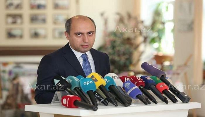 Məktəblərdə hər 11 şagirdə 1 kompüter düşür - Nazir