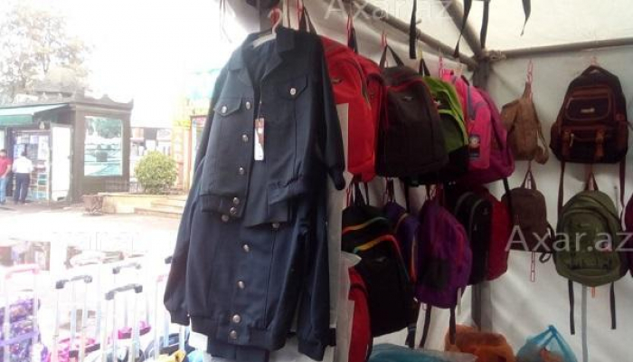 Məktəbli forması məcburi olmayacaq? - Deputat