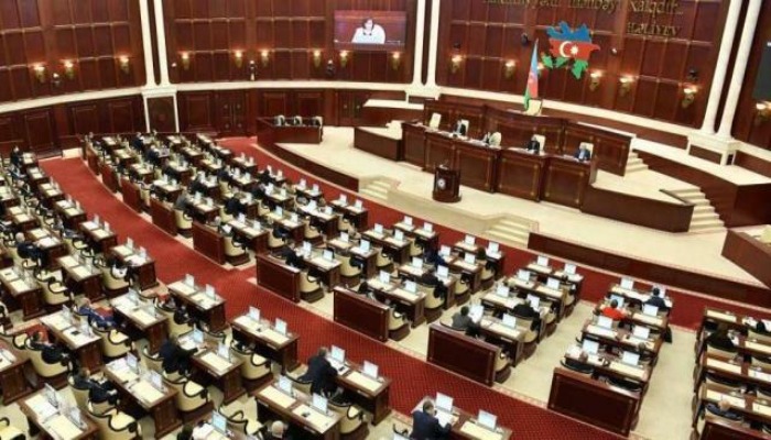 Milli Məclis İlham Əliyev və Mehriban Əliyevanı təbrik edib
