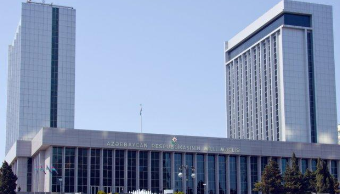 MM təsdiqlədi: Bu dövlət rüsumu 50 manat oldu